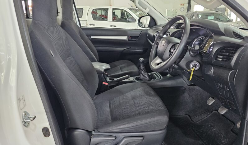 2024 Toyota Hilux 2.4 GD6 Raider S/C full