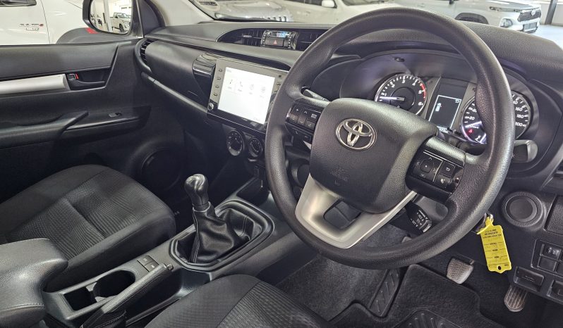 2024 Toyota Hilux 2.4 GD6 Raider S/C full