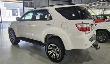 2011 Toyota Fortuner 3.0 D-4D 4×4 full