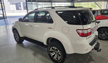 2011 Toyota Fortuner 3.0 D-4D 4×4 full