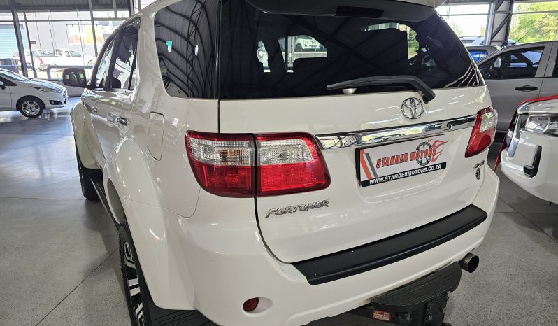 2011 Toyota Fortuner 3.0 D-4D 4×4 full
