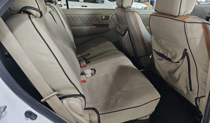 2011 Toyota Fortuner 3.0 D-4D 4×4 full