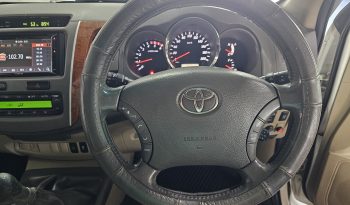 2011 Toyota Fortuner 3.0 D-4D 4×4 full