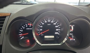 2011 Toyota Fortuner 3.0 D-4D 4×4 full