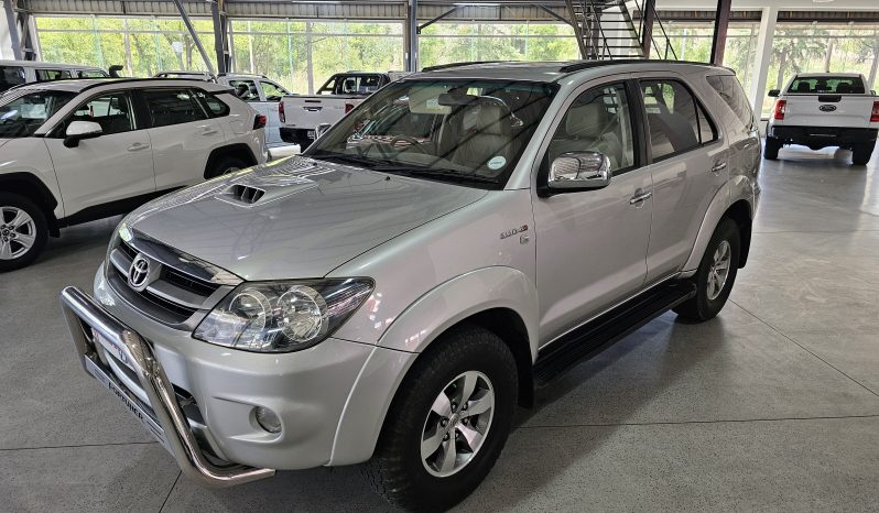 2008 Toyota Fortuner 3.0 D-4D 4×4 full
