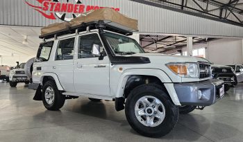 2019 Toyota Land Cruiser 76 4.5 V8 LX full