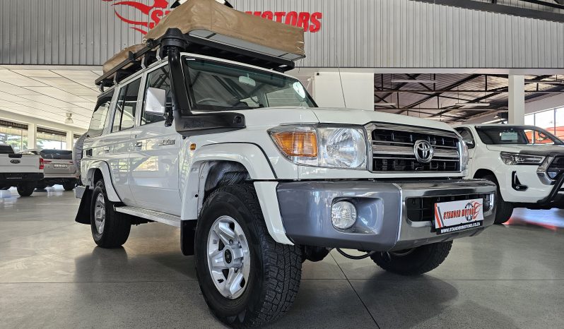 2019 Toyota Land Cruiser 76 4.5 V8 LX full