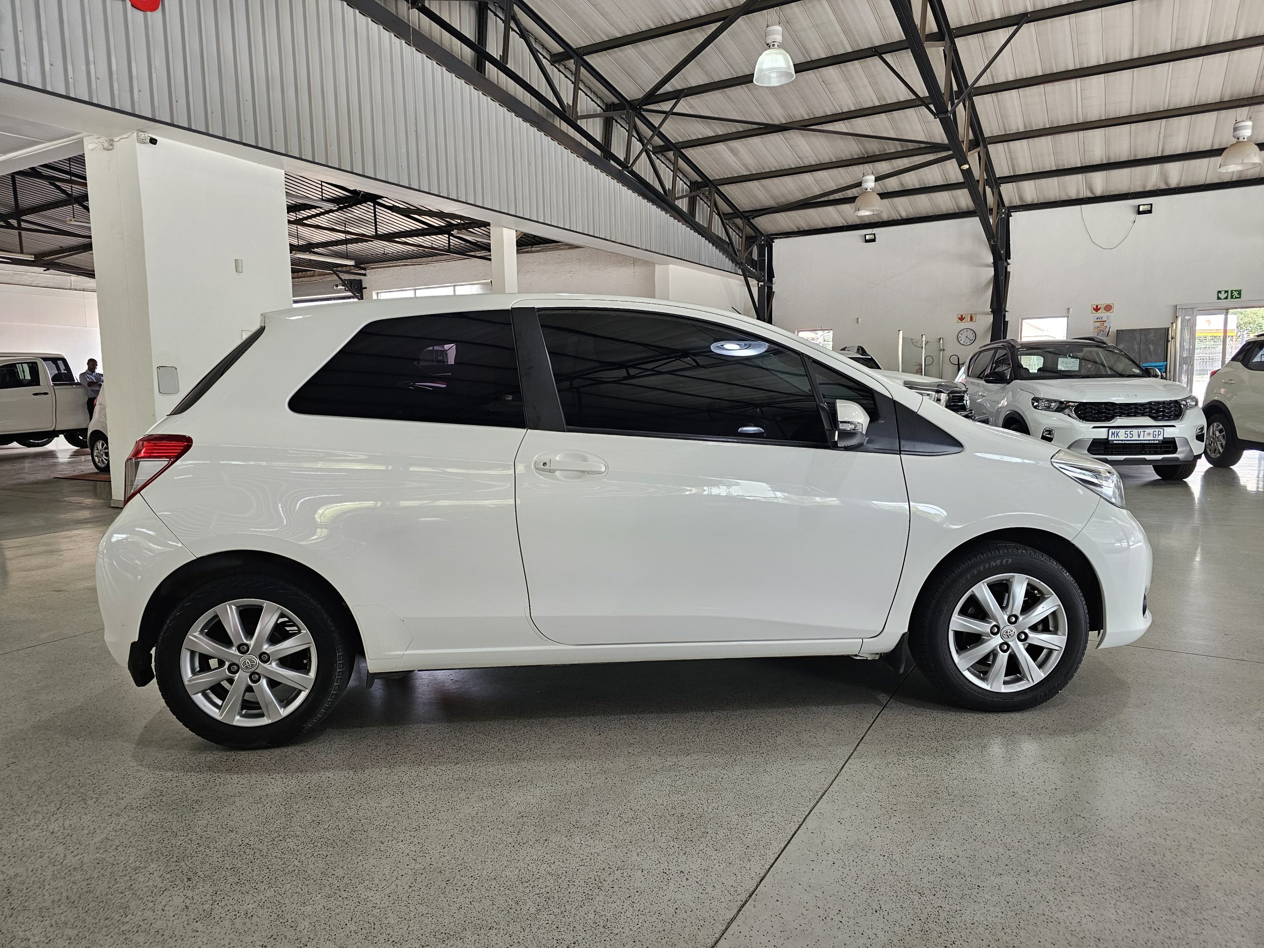 2012 Toyota Yaris 1.0 XR 3dr