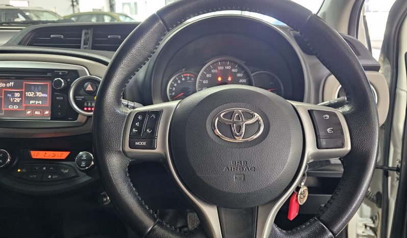 2012 Toyota Yaris 1.0 XR 3dr full