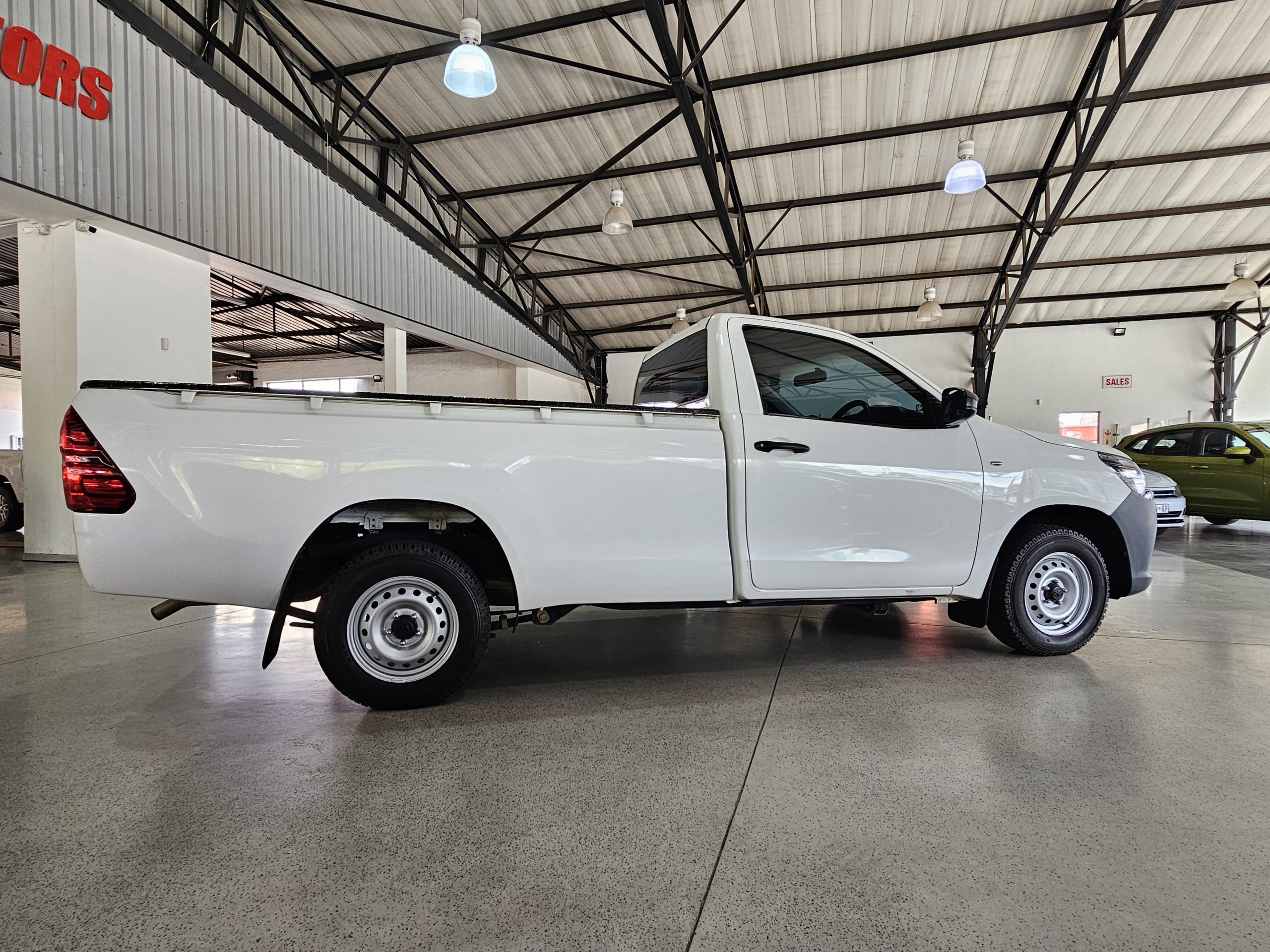 2019 Toyota Hilux 2.4 GD S/C Aircon