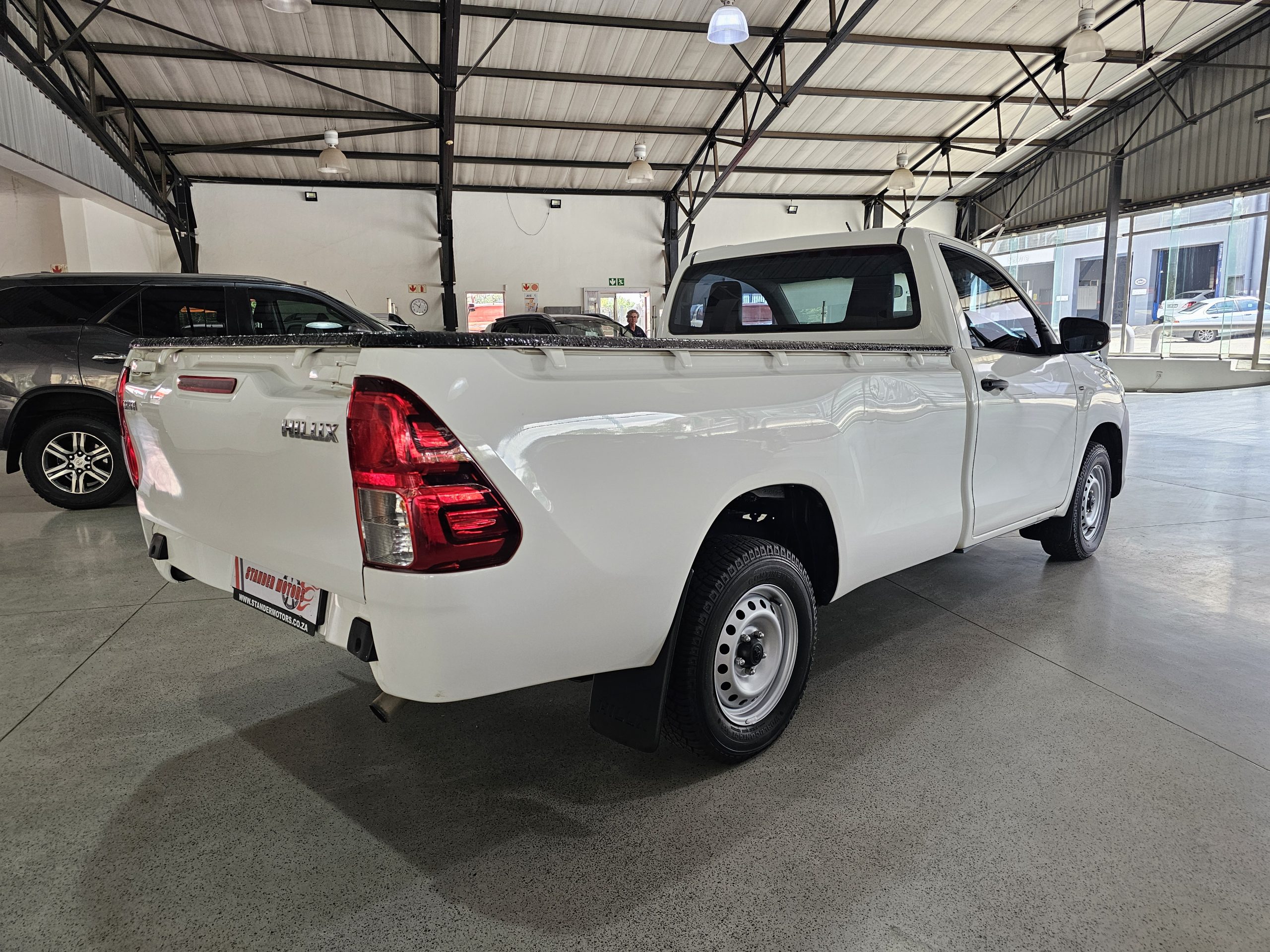2020 Toyota Hilux 2.4 GD S/C Aircon