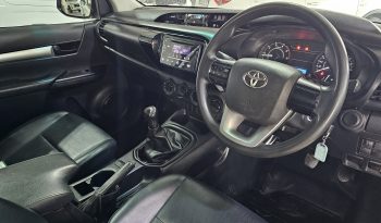 2022 Toyota Hilux 2.4 GD6 SR S/C 4×4 full