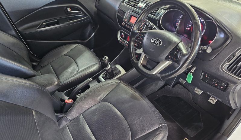2016 Kia Rio 1.4 Tec Sedan full