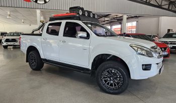 2015 Isuzu KB 300 D-Teq D/C 4×4 LX full