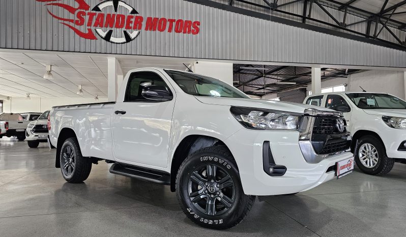 2023 Toyota Hilux 2.4 GD6 S/C Raider 4×4 full