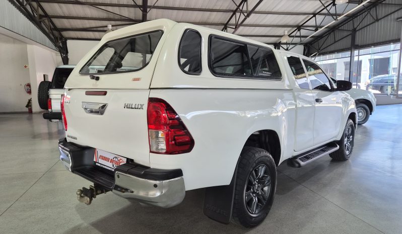 2023 Toyota Hilux 2.4 GD6 Xtra Cab Raider full