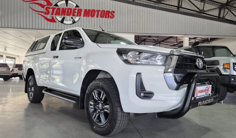 2023 Toyota Hilux 2.4 GD6 Xtra Cab Raider full