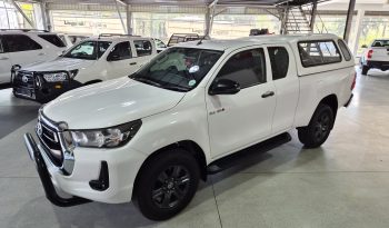 2023 Toyota Hilux 2.4 GD6 Xtra Cab Raider full