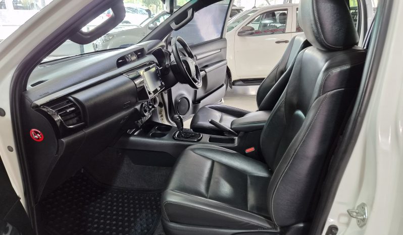 2023 Toyota Hilux 2.8 GD6 Xtra Cab Legend Auto full