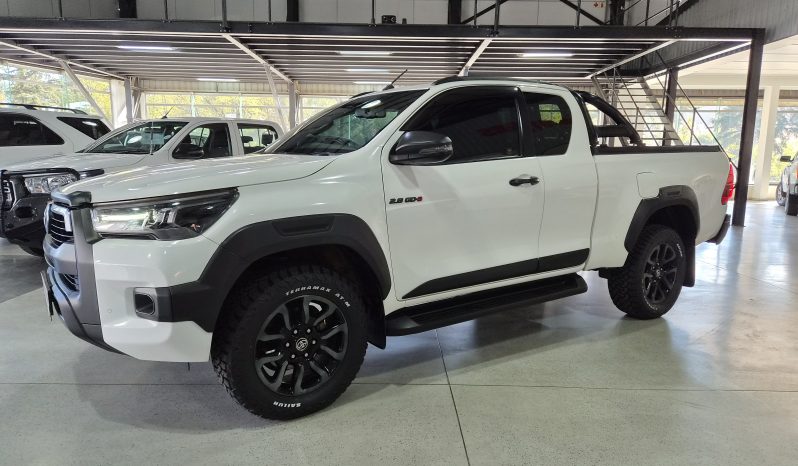 2023 Toyota Hilux 2.8 GD6 Xtra Cab Legend Auto full