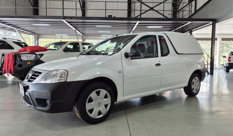 2021 Nissan NP200 1.6i Safety Pack full