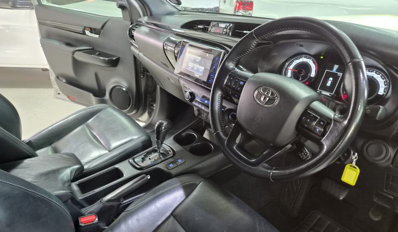 2018 Toyota Hilux 2.8 GD6 D/C 4×4 Dakar Auto full