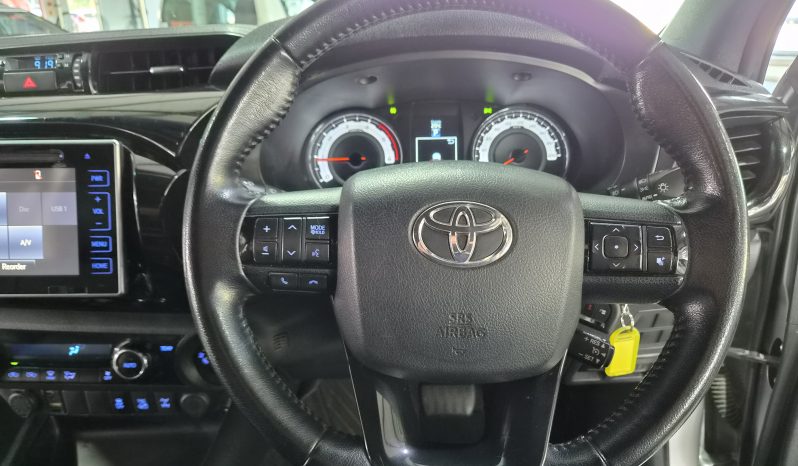 2018 Toyota Hilux 2.8 GD6 D/C 4×4 Dakar Auto full