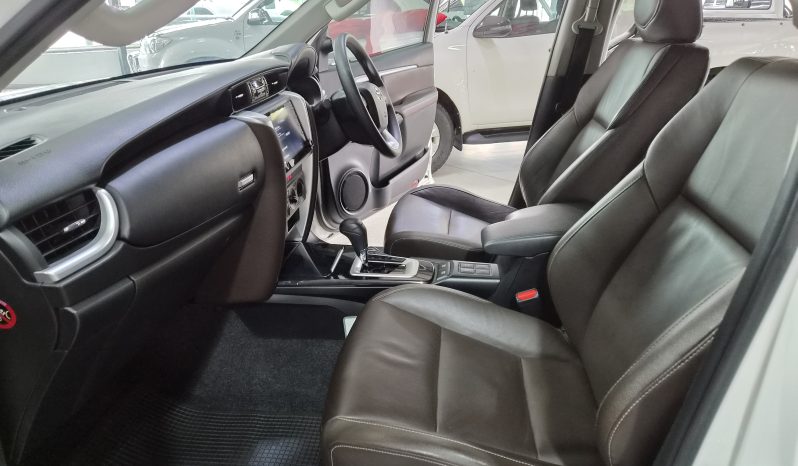 2020 Toyota Fortuner 2.4 GD6 A/T full