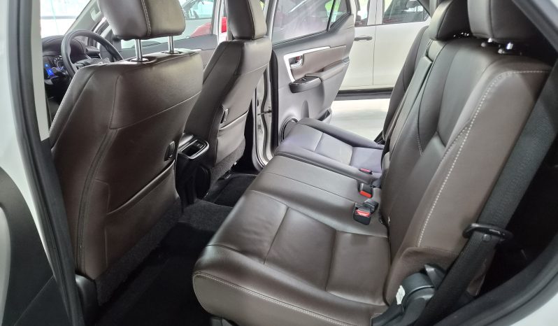 2020 Toyota Fortuner 2.4 GD6 A/T full