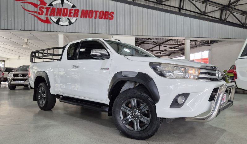 2016 Toyota Hilux 2.8 GD6 Xtra Cab Raider