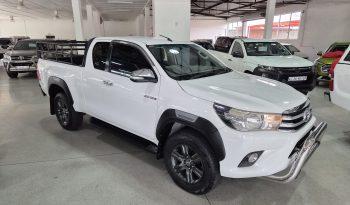 2016 Toyota Hilux 2.8 GD6 Xtra Cab Raider full