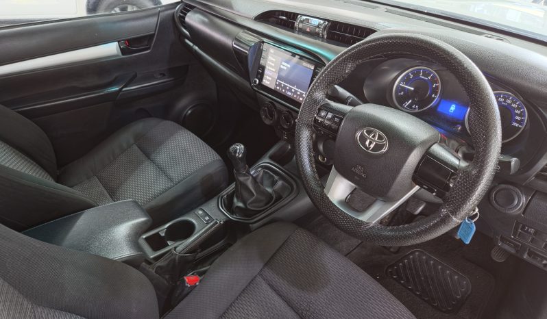 2020 Toyota Hilux 2.4 GD6 Xtra Cab SRX full