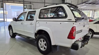 2010 Isuzu KB300 D-Teq D/C LX