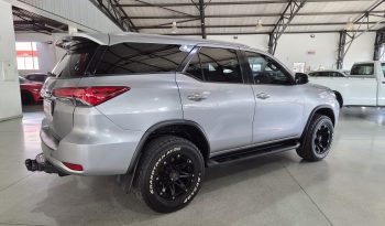 2017 Toyota Fortuner 2.4 GD6 A/T full