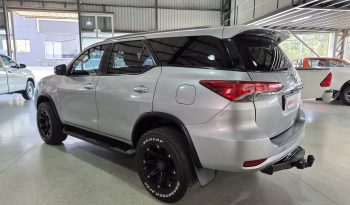 2017 Toyota Fortuner 2.4 GD6 A/T full
