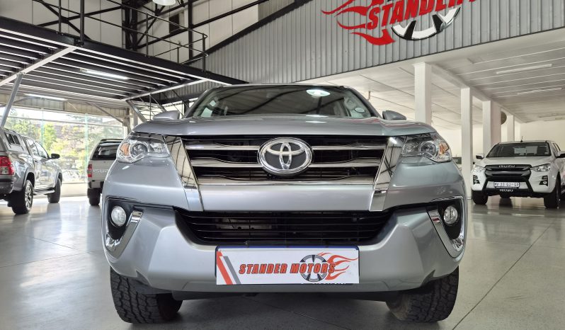 2017 Toyota Fortuner 2.4 GD6 A/T full