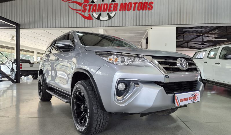2017 Toyota Fortuner 2.4 GD6 A/T full