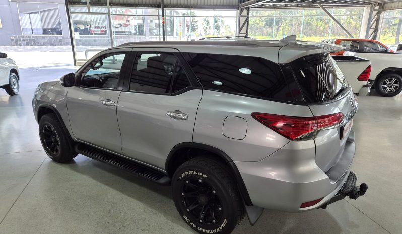 2017 Toyota Fortuner 2.4 GD6 A/T full