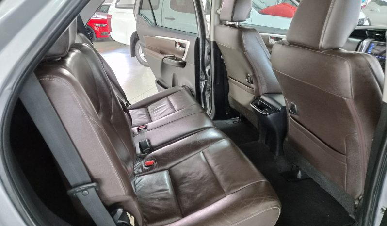 2017 Toyota Fortuner 2.4 GD6 A/T full