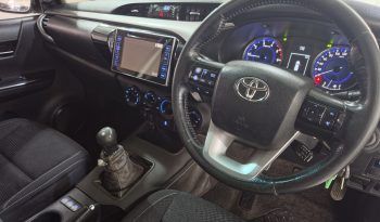 2017 Toyota Hilux 2.8 GD6 Xtra Cab 4×4 Raider full