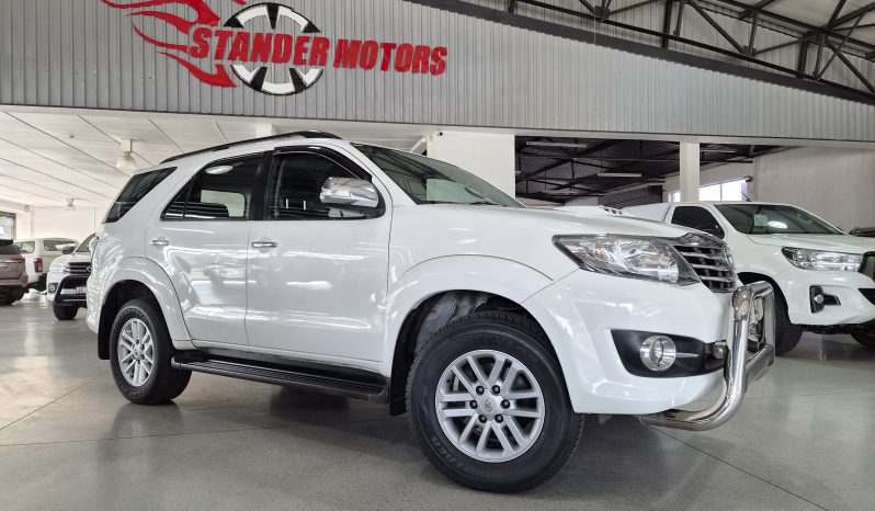 2015 Toyota Fortuner 2.5 D-4D Auto full