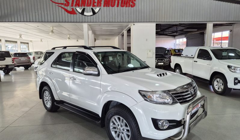 2015 Toyota Fortuner 2.5 D-4D Auto full