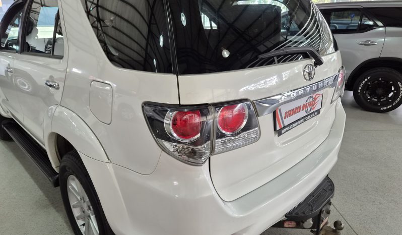 2015 Toyota Fortuner 2.5 D-4D Auto full