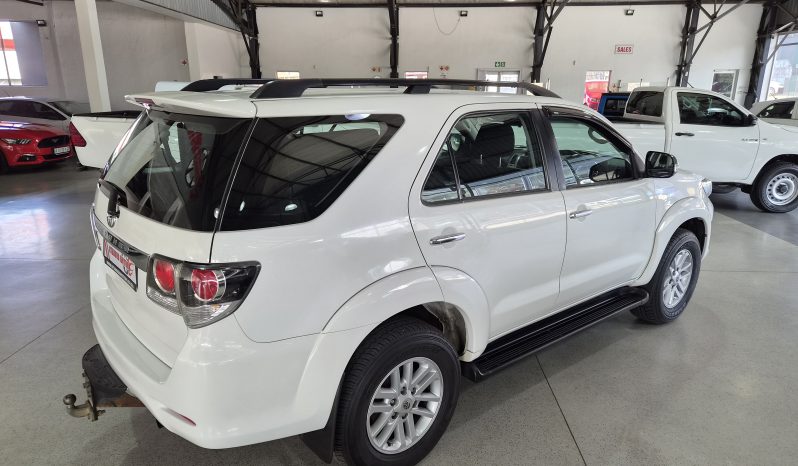 2015 Toyota Fortuner 2.5 D-4D Auto full