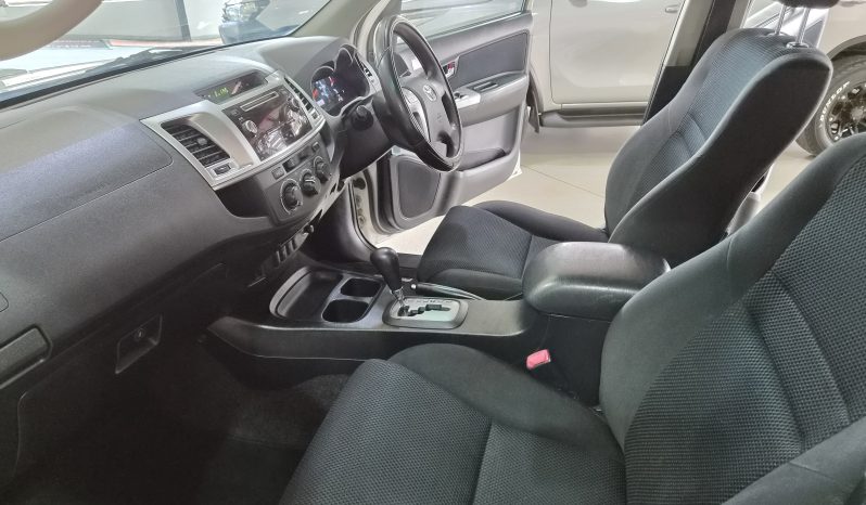 2015 Toyota Fortuner 2.5 D-4D Auto full