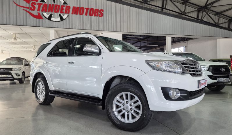 2015 Toyota Fortuner 2.5 D-4D Auto full
