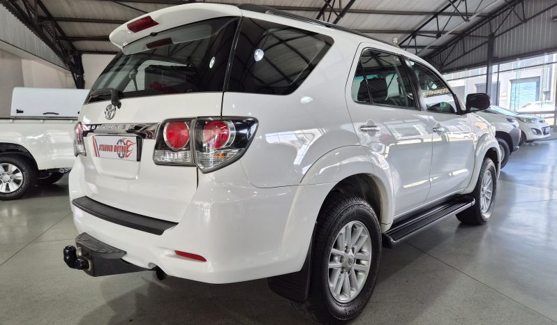 2015 Toyota Fortuner 2.5 D-4D Auto full