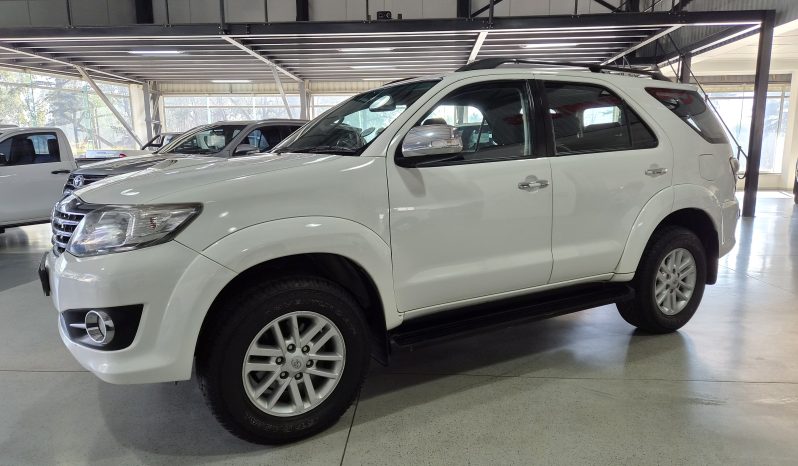 2015 Toyota Fortuner 2.5 D-4D Auto full
