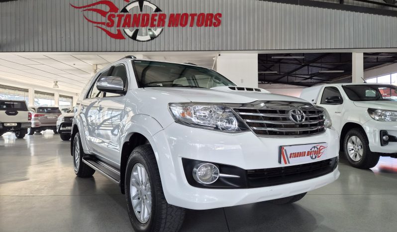 2015 Toyota Fortuner 2.5 D-4D Auto full