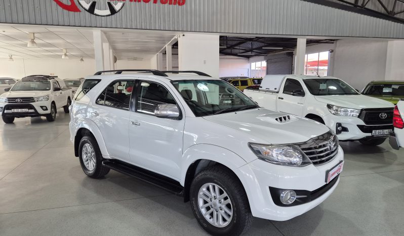 2015 Toyota Fortuner 2.5 D-4D Auto full